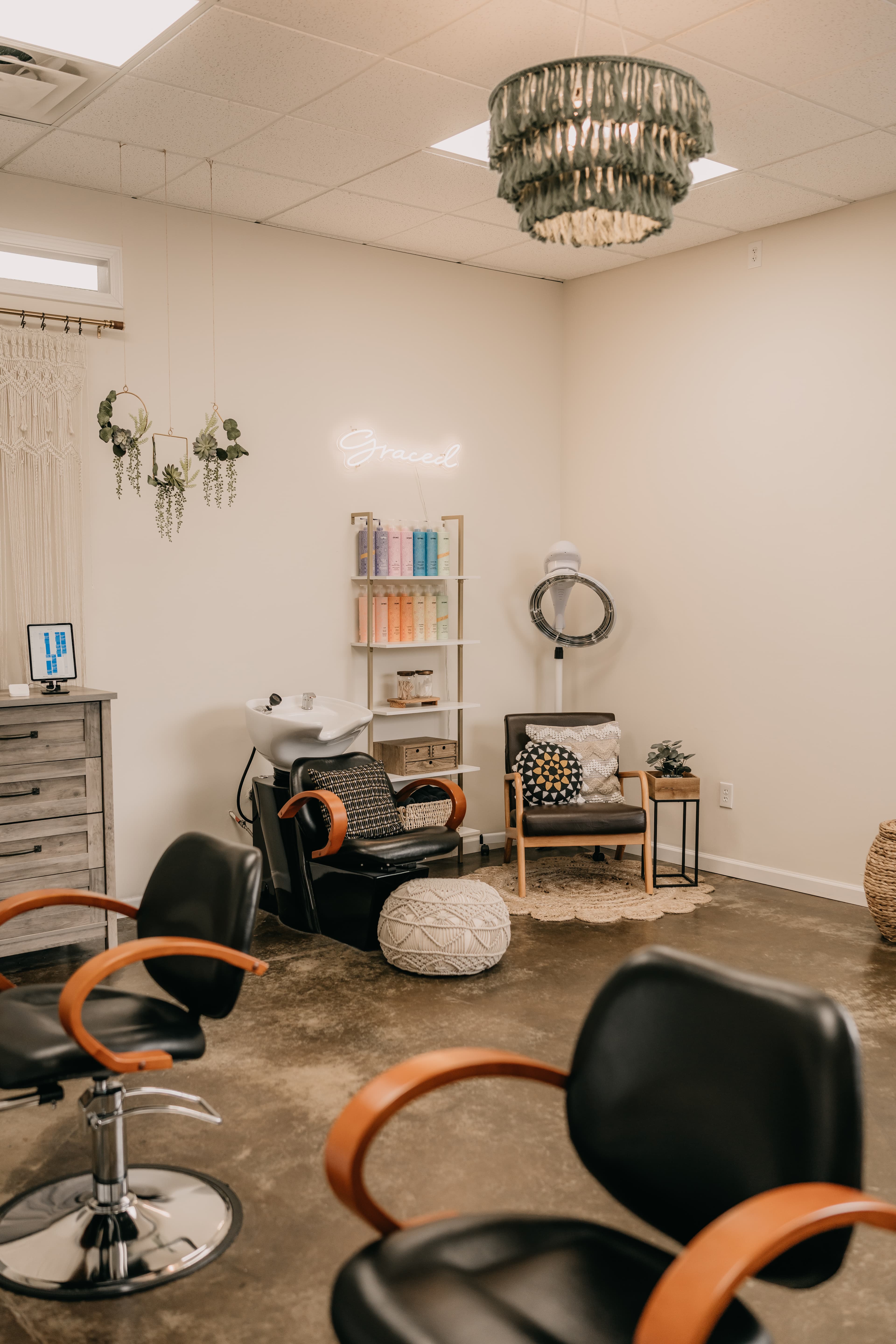 Graced salon hair drying station